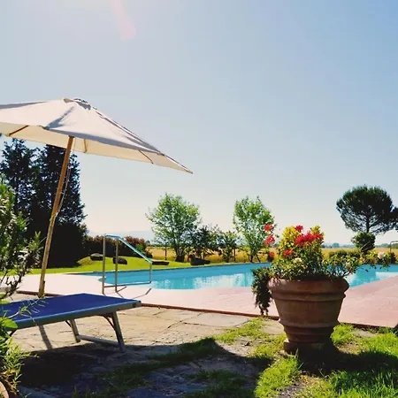 Fratta-santa Caterina Sleeps 12 Pool Wifi 别墅 哥尔顿